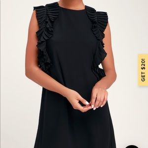 Pleated statement sleeve shirt dress